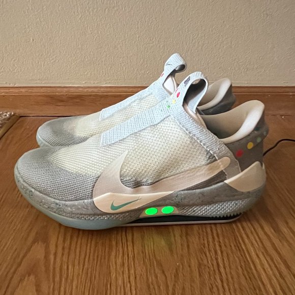 Nike Adapt BB “Mag” Sneakers - Picture 13 of 16